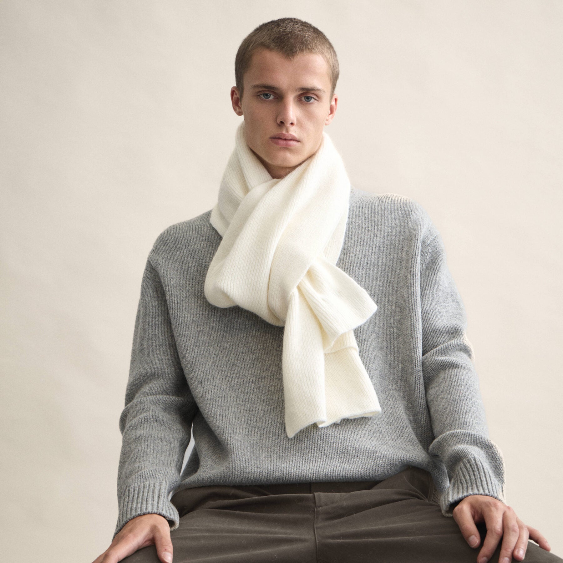 KNITTED SCARF - SNOW