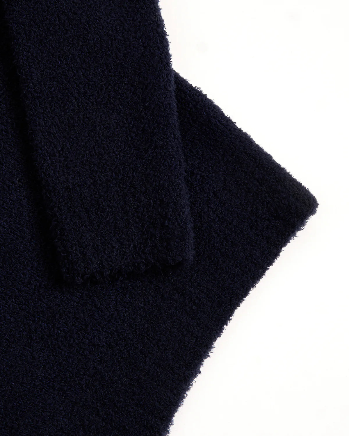 NAVY MERINO WOOL SWEATER