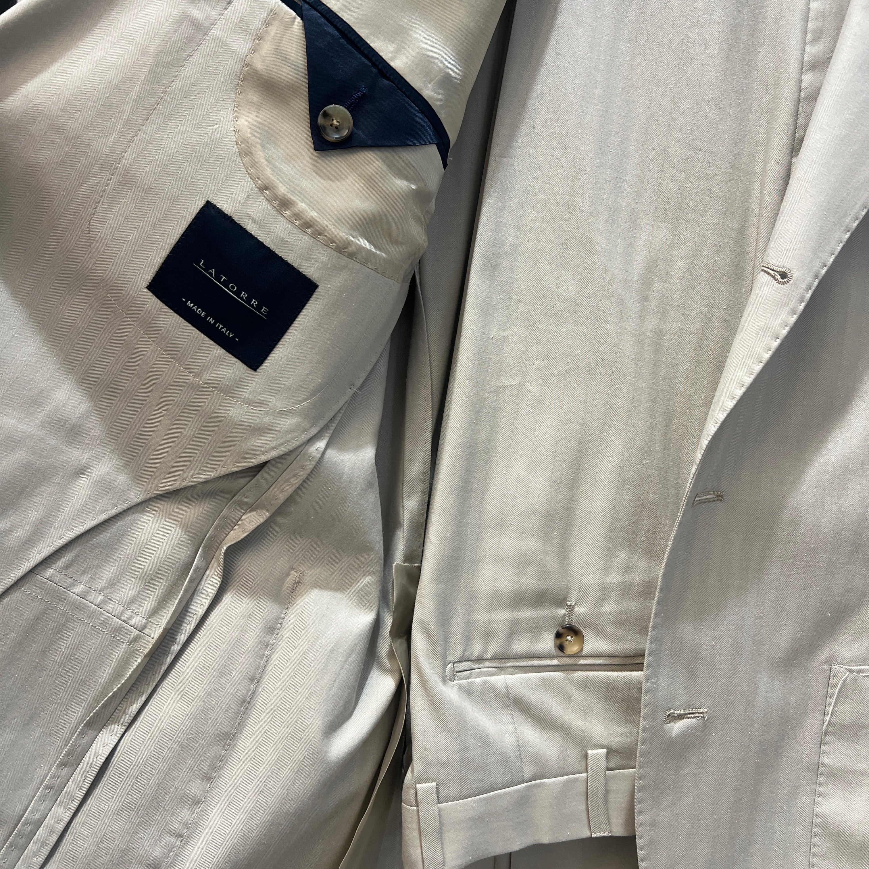 CUPRO SUIT - BEIGE