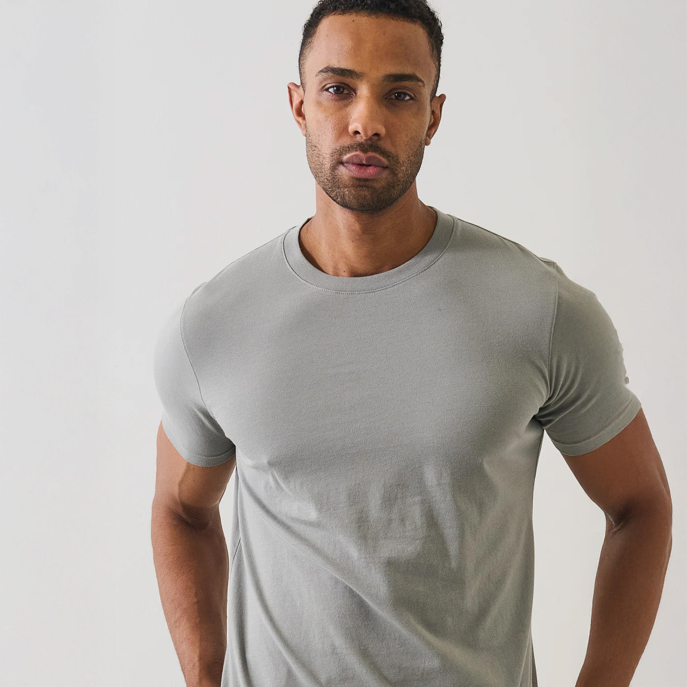HIGH NECK T-SHIRT - PEWTER