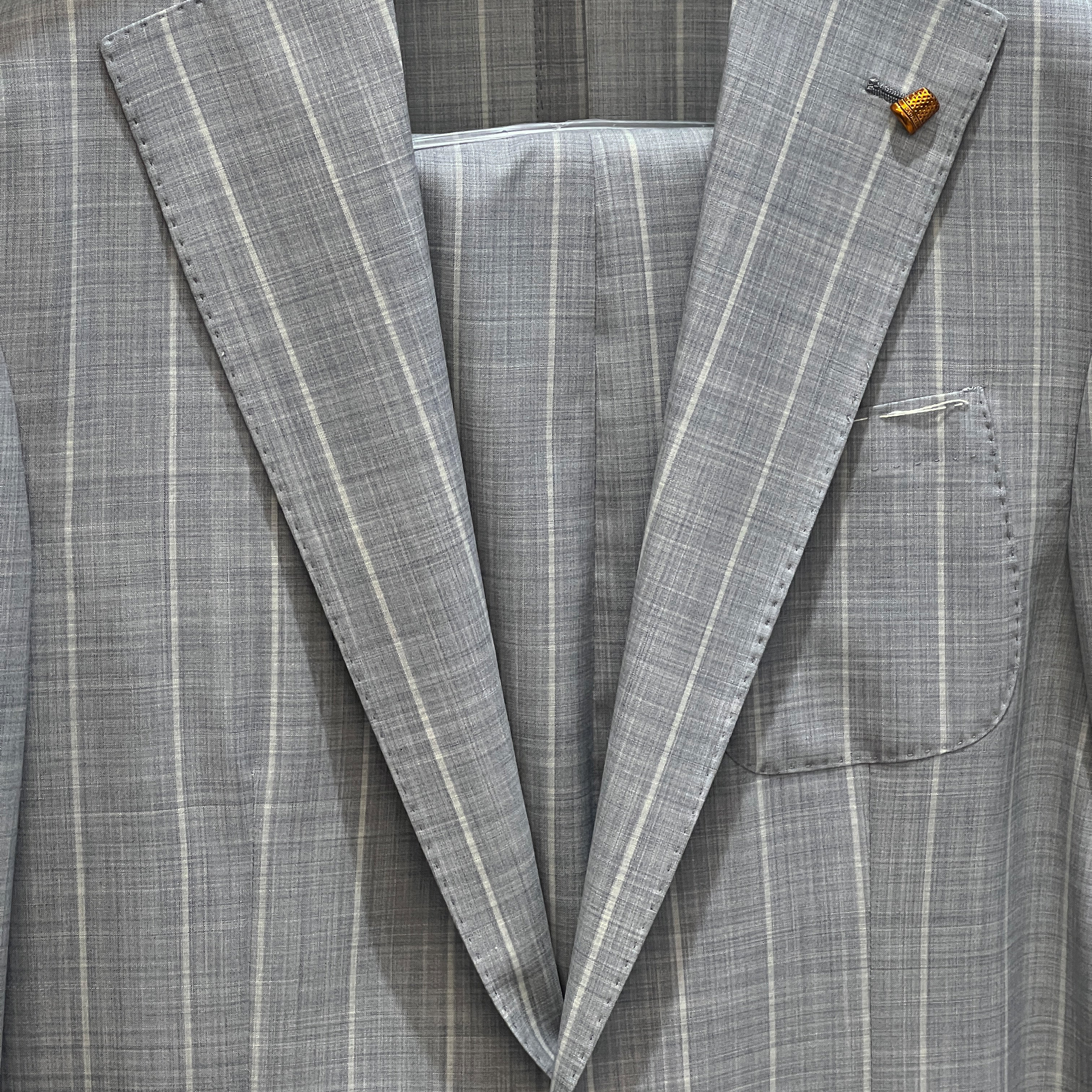 VIRGIN WOOL PINSTRIPE SUIT - GREY/WHITE