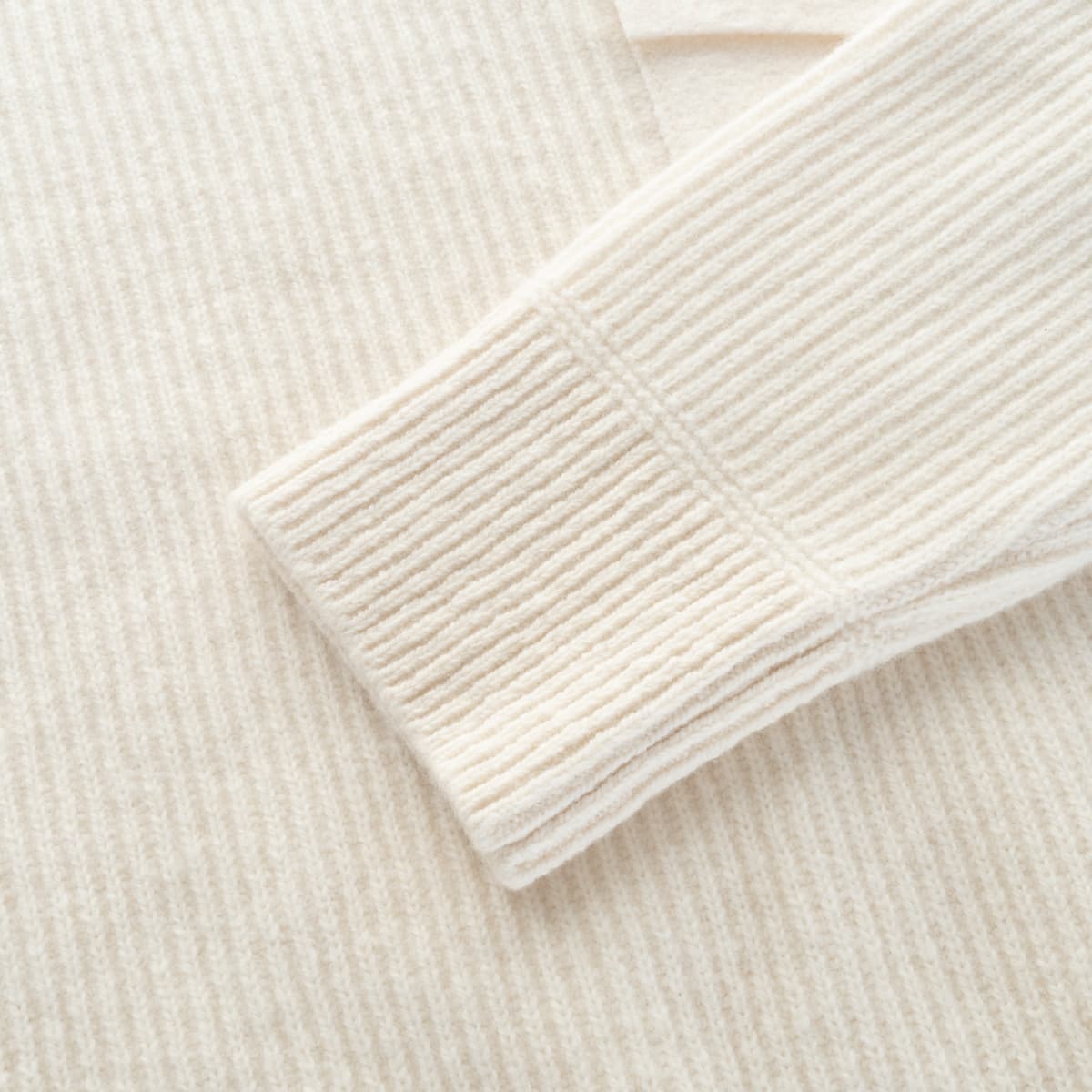 LAMBSWOOL ROUND‑NECK SWEATER - BONE