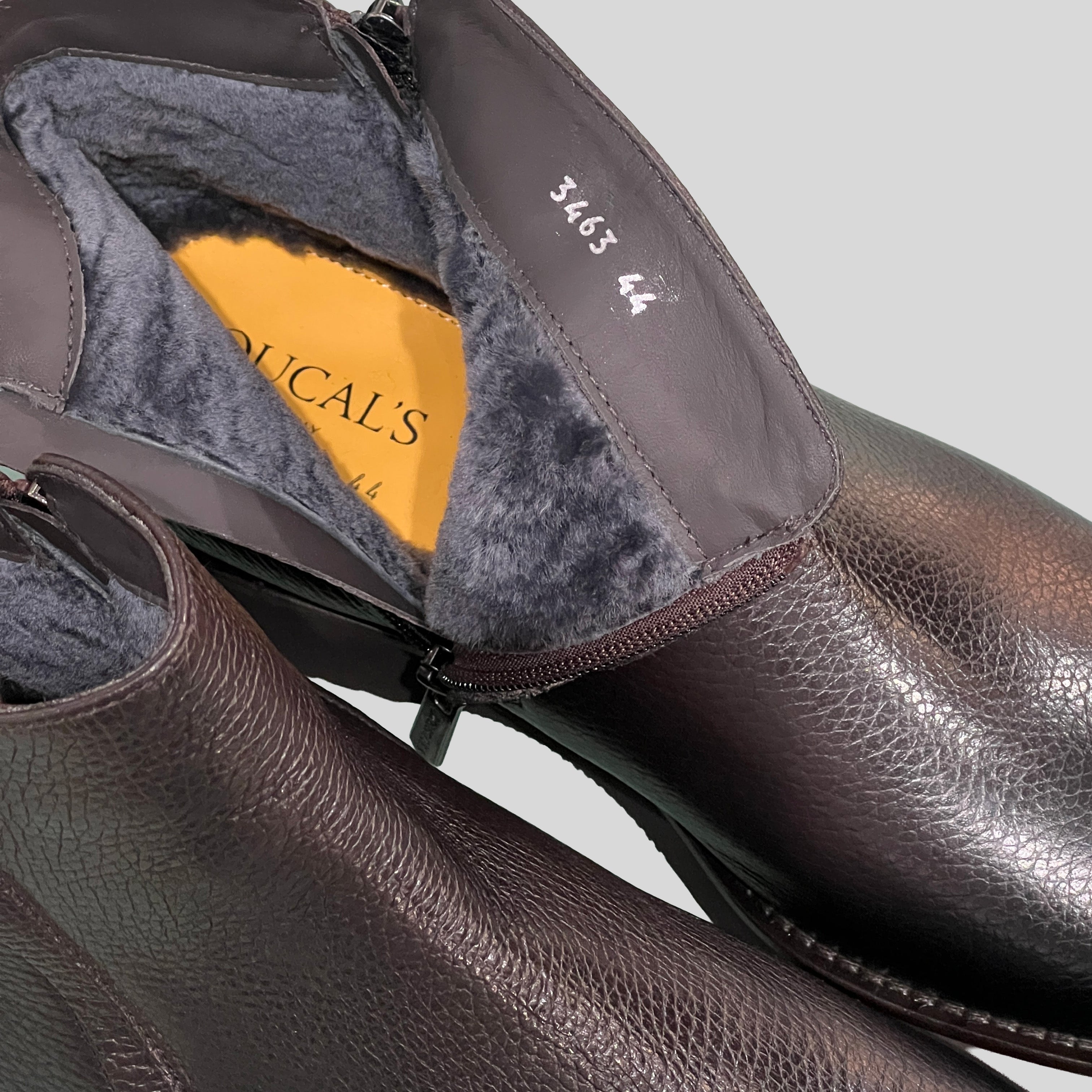STAG LEATHER ANKLE BOOT - EBANO